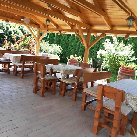 Nosztalgia Vendeghaz Hotel Залегершег Екстериор снимка